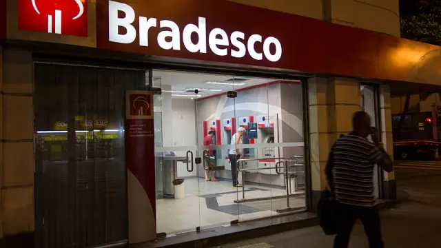 Bradesco eleva taxa do crédito imobiliário após disparada dos juros