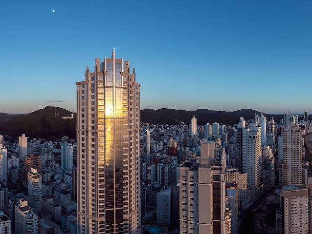 Energia, automação e segurança como um só sistema